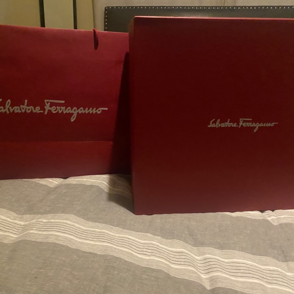 Salvatore Ferragamo - Picture 7 of 8